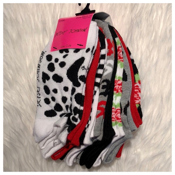 Betsey Johnson Accessories - 10 Pack BETSEY JOHNSON Dalmatian Dog Flower Socks